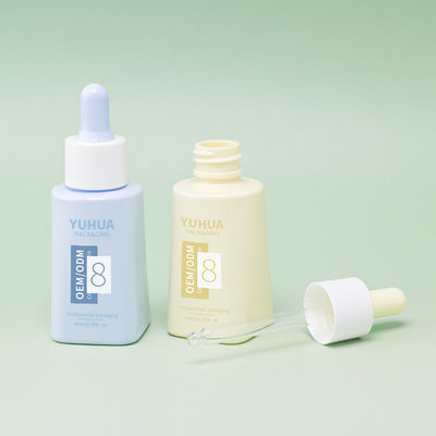 Aangepaste logo 50ml PET vierkante serum druppelfles met rubberen dop