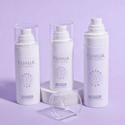 Aangepaste PET-sprayfles met een capaciteit van 130 ml, ontworpen met gebruiksvriendelijke functies die het gebruik gemakkelijk en efficiënter maken