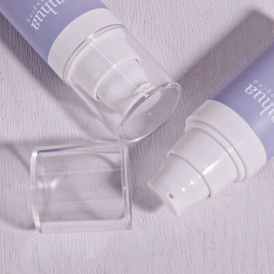 Recyclebare plastic lotionfles met airless pomp en schroefdop voor cosmetische serumtoner verpakking en custom logo bedrukking