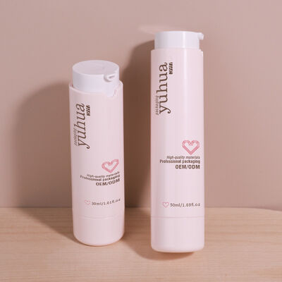 Duurzame plastic lotionfles met airless pomp en aangepast ontwerp, ideaal voor cosmetische verpakkingen en opslag van vloeibare producten