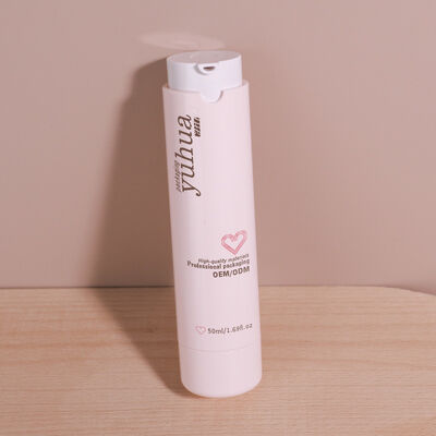 Voeg uw logo toe Plastic toner fles geschikt voor shampoo lotion hand sanitizer fles en moisturizer verpakkingsoplossingen