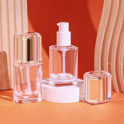 Liquid Foundation Flessen glas cosmetische verpakkingsset met een capaciteit van 30 ml aanpasbaar afdrukken en duurzaam luchtdicht ontwerpen