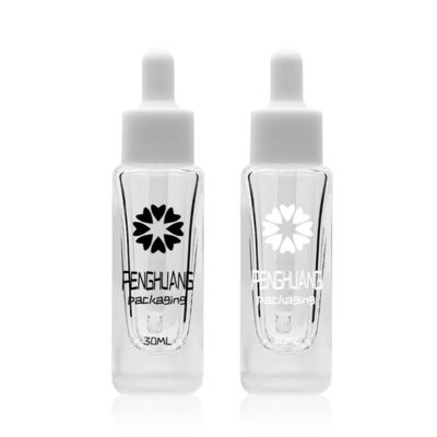 50ml de fles van het serumglas met wit druppelbuisje