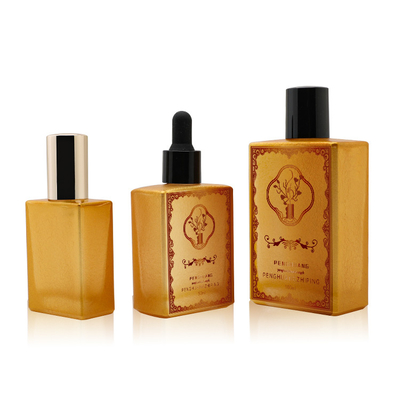 Van het het Serumdruppelbuisje van het Lucuryglas de Gouden Olie die van het de Flessenparfum Logo Custom 50ml 100ml 120ml verpakken